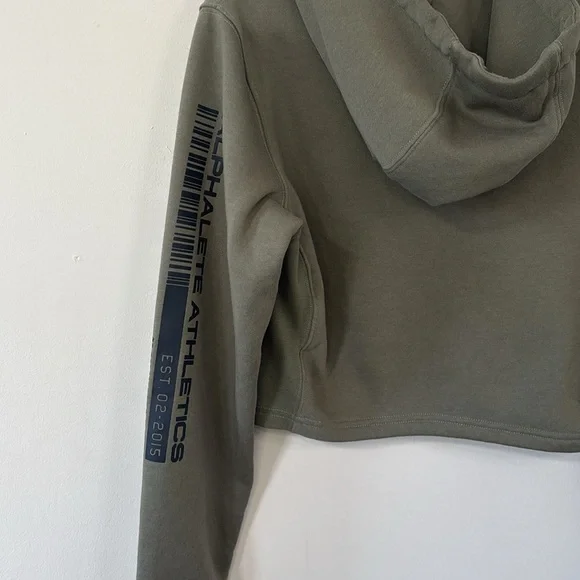 Alphalete Tactical Army Cropped Hoodie Size Medium - Picture 9 of 11